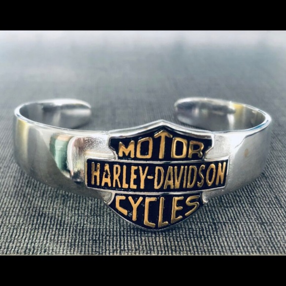 - Limited! New Style HD Womens Bracelet - Picture 2 of 4